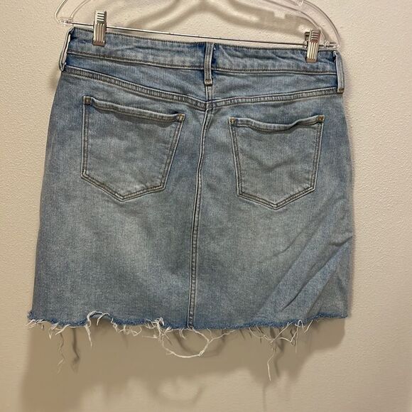 𝅺OLD Navy woman’s blue jean denim skirt - Picture 8 of 11